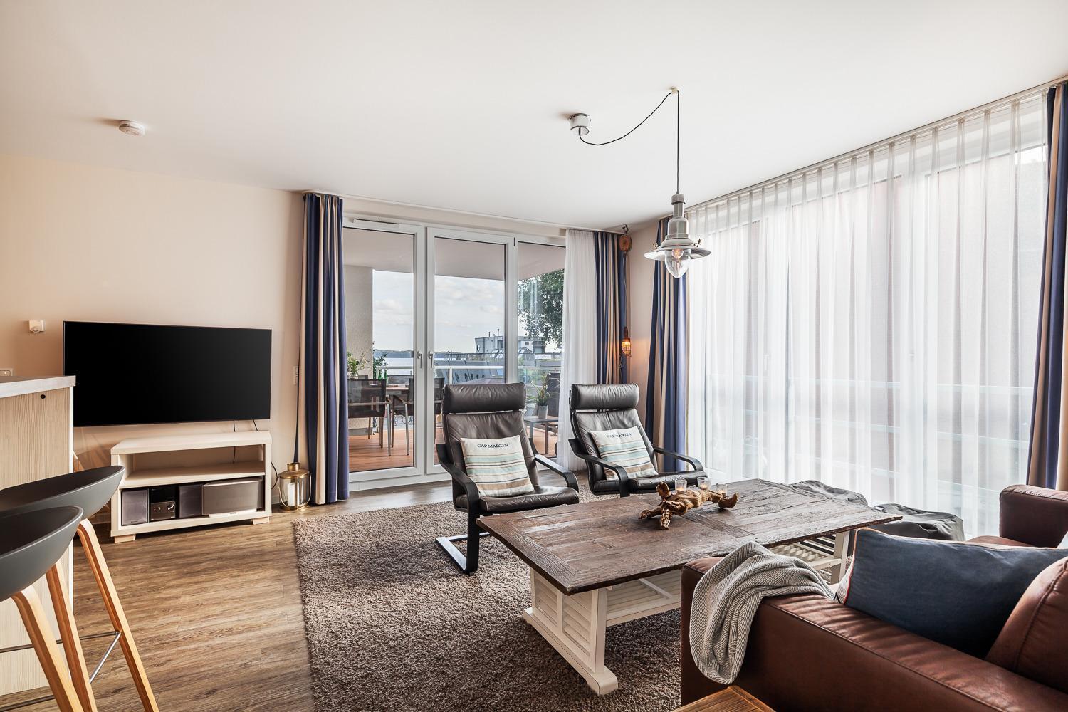 Apartment 5 - 